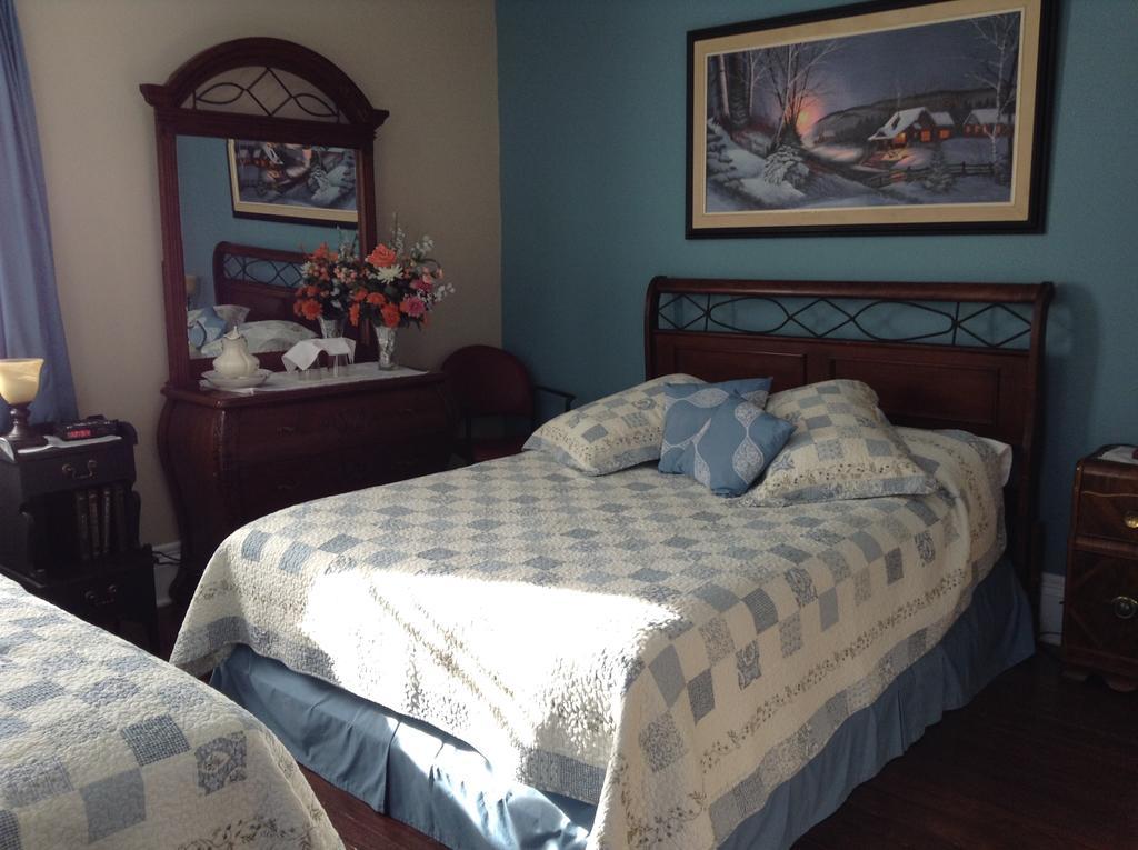 Gil Ann Bed & Breakfast Saint-Andre-Avellin ห้อง รูปภาพ