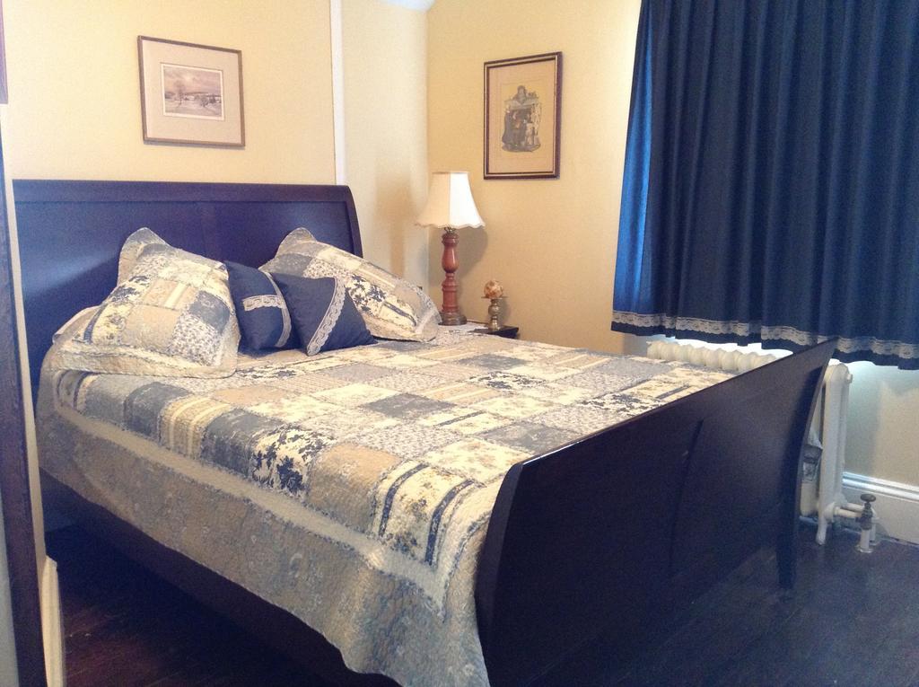 Gil Ann Bed & Breakfast Saint-Andre-Avellin ห้อง รูปภาพ
